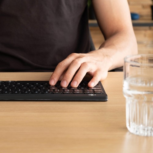 Clavier ergonomique compact R-Go Break QWERTY sans fil noir-5