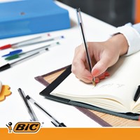Stylo bille BIC Cristal Medium bleu boîte transparente-3